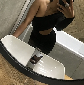 Девушка массажистка Кира, салон Амстердам