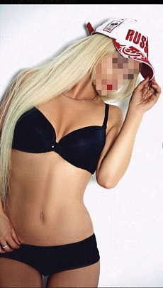 Девушка массажистка Наташа, салон Байкал Спа