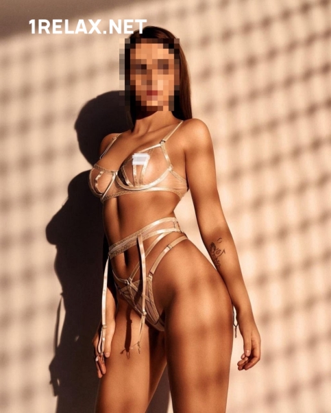 Девушка массажистка Кира, салон Монро фото №1