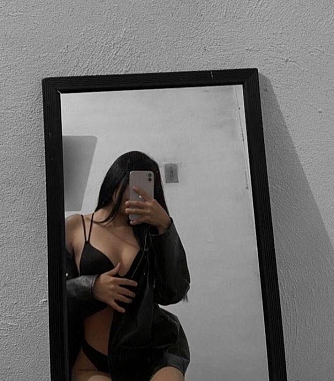 Девушка массажистка Карина , салон Жара