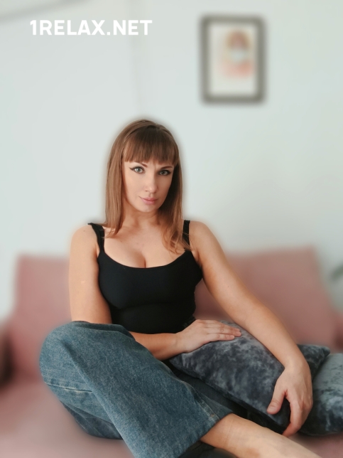 Девушка массажистка Алина, салон Алина фото №3