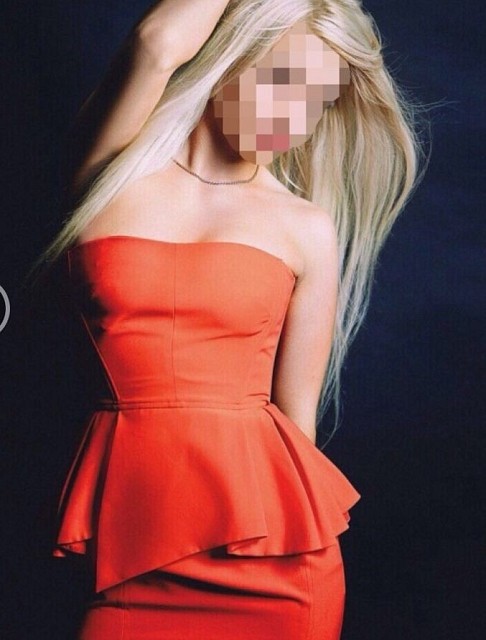 Девушка массажистка Наташа, салон Байкал Спа